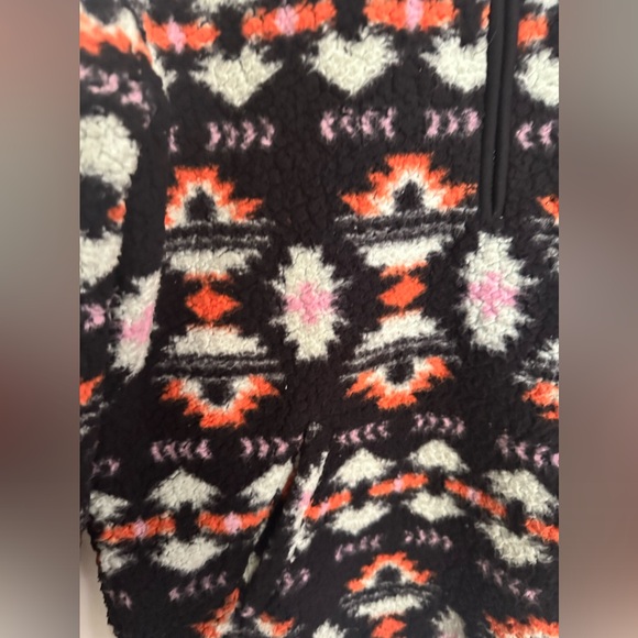 Wrangler Women's Black Retro Southwestern Print Sherpa Pullover Size S - Picture 2 of 12